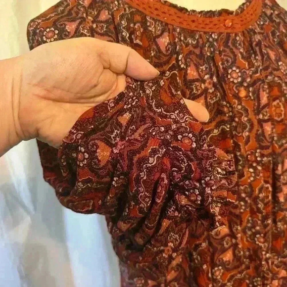 Collections By Bobeau 3XL 3/4 Sleeve Floral Rayon Blouse. - Picture 3 of 6